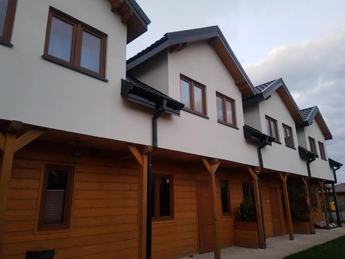 Villa Cztery Pory Roku à Sarbinowo Extérieur photo